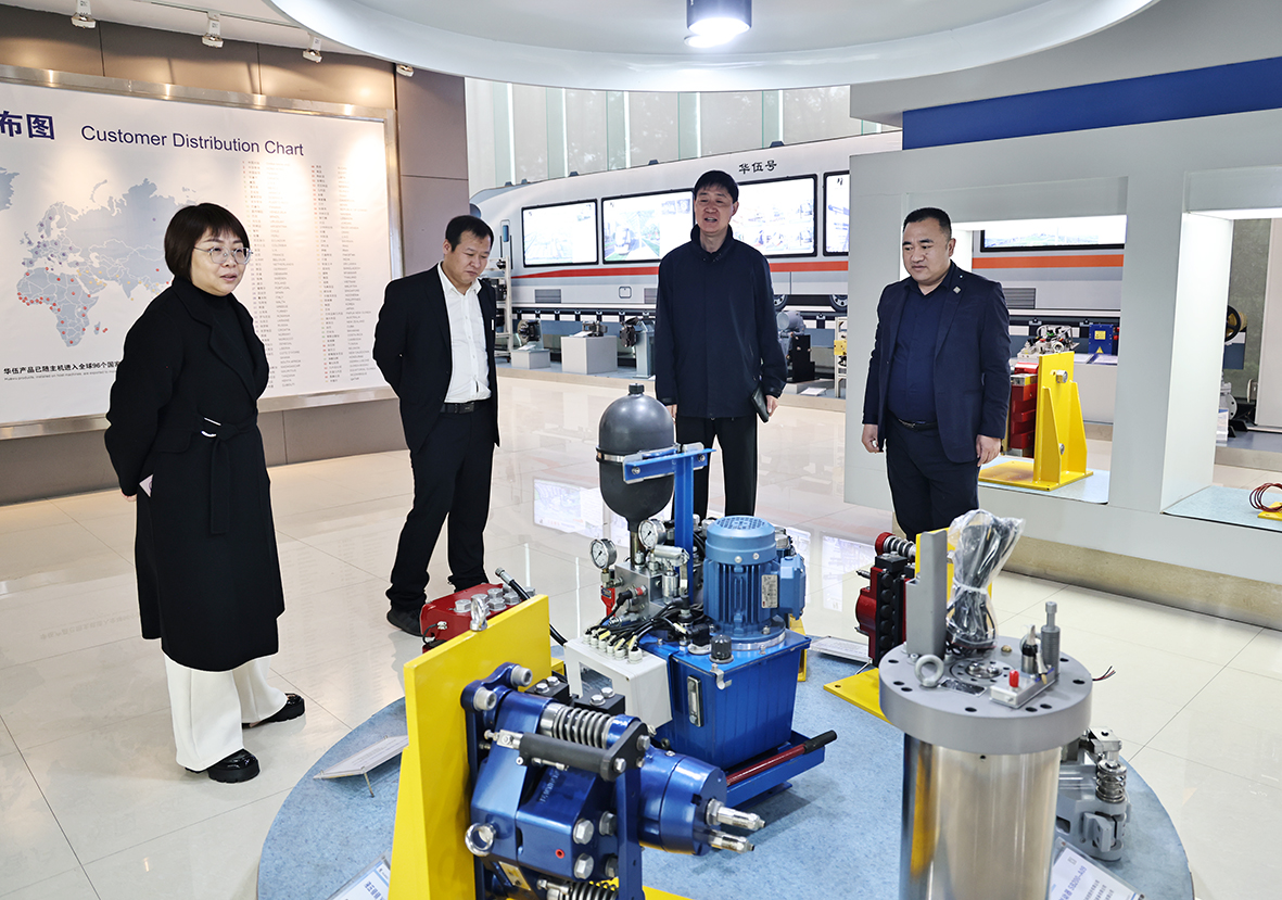 3月17日，方同舟控股集采中心副总经理张彦鹏一行来公司参观考察。